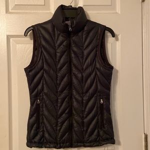Eddie Bauer XS vest